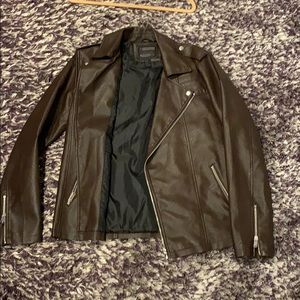 Brown Biker Style 21 Men Leather Jacket Medium.